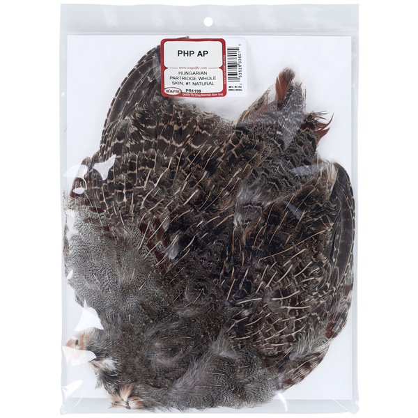 Wapsi – peau de perdrix hongroise garnie de plumes