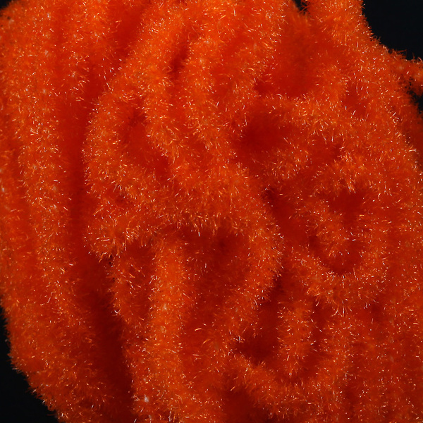 Hareline Trilobal Antron Chenille Medium
