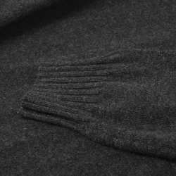 Pull Taimen Cashmere - Pirate Black