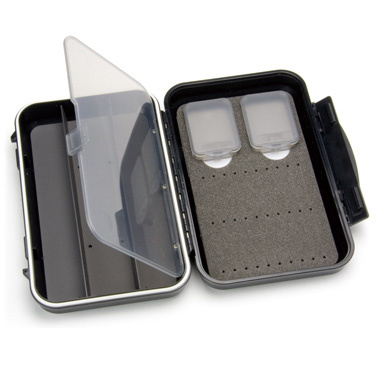 Boîte a mouches C and F 2400 Waterproofes