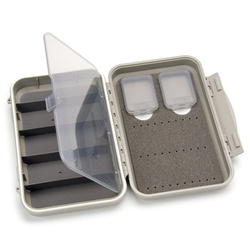 Boîte à mouches C&F 2400 Waterproof